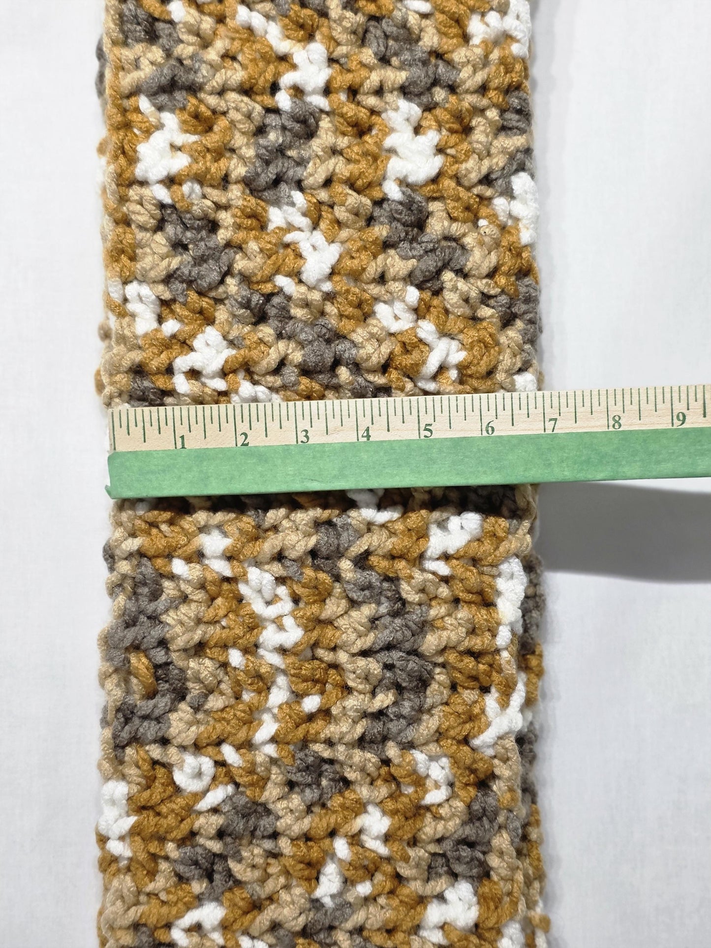 Ear warmer & Scarf set, made with thick 100% acrylic yarn