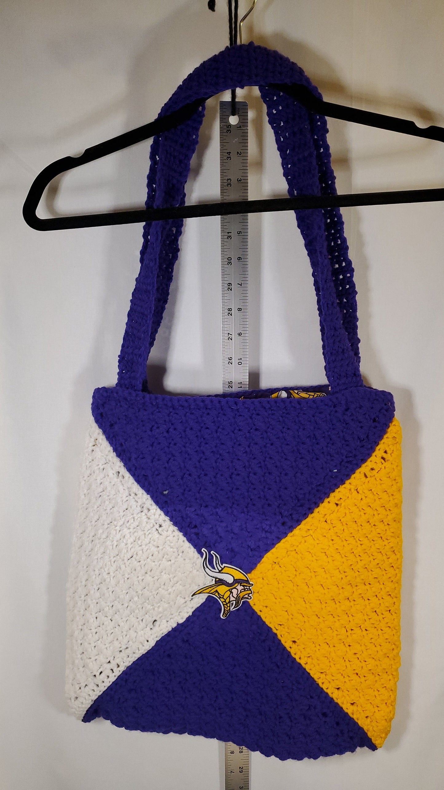 V9: MN Viking Inspired Lined Tote Bag, approx. 21" x 14 1/2"