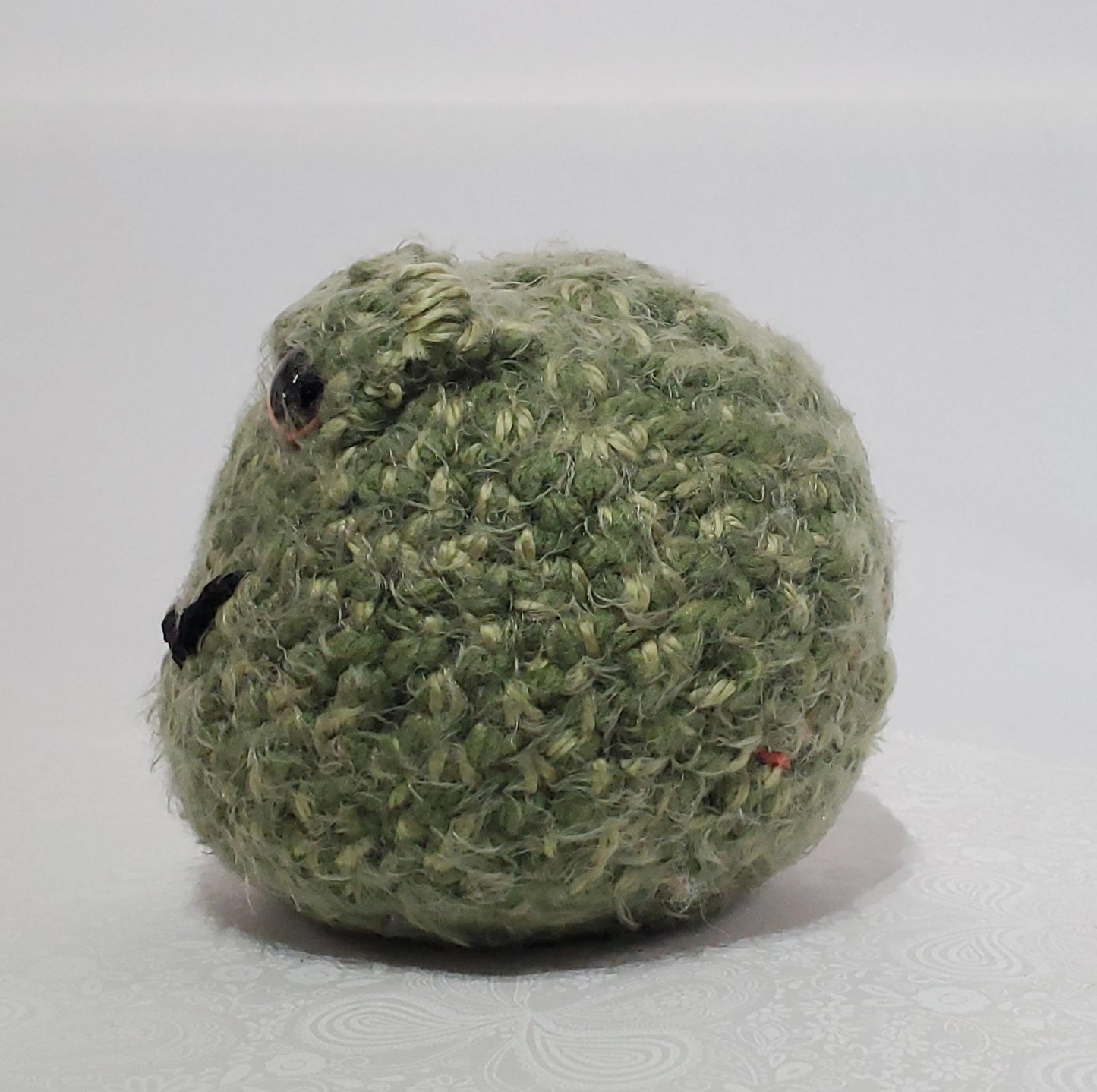 N5: Crochet 420 Nugget, approx. 5x5, made with acrylic and polyester yarn and safety eyes