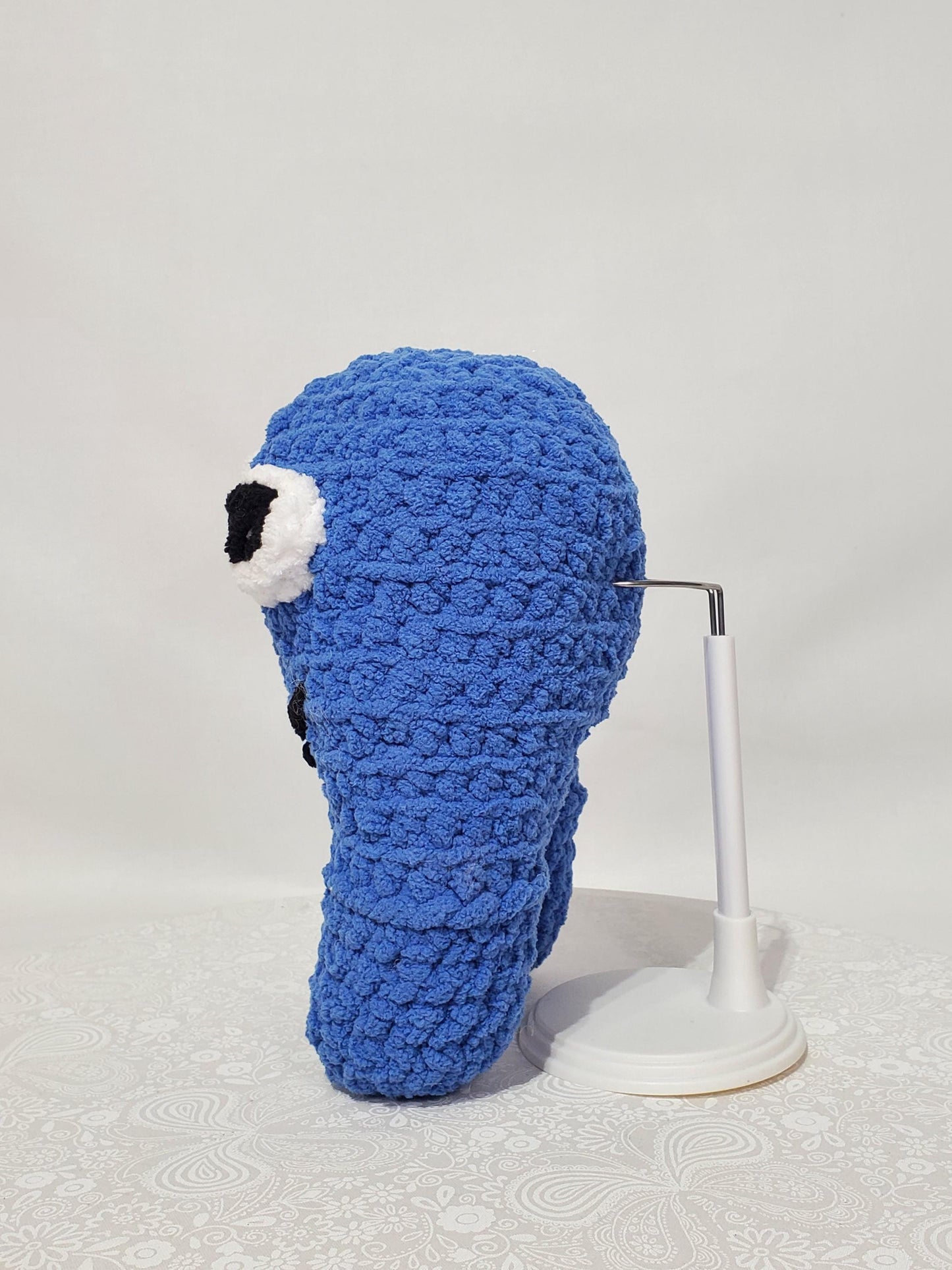 T22: Crochet Monster stuffy/plushy, blue, made with soft blanket yarn (100% Polyester) and safety eyes, approximately 10 inches tall