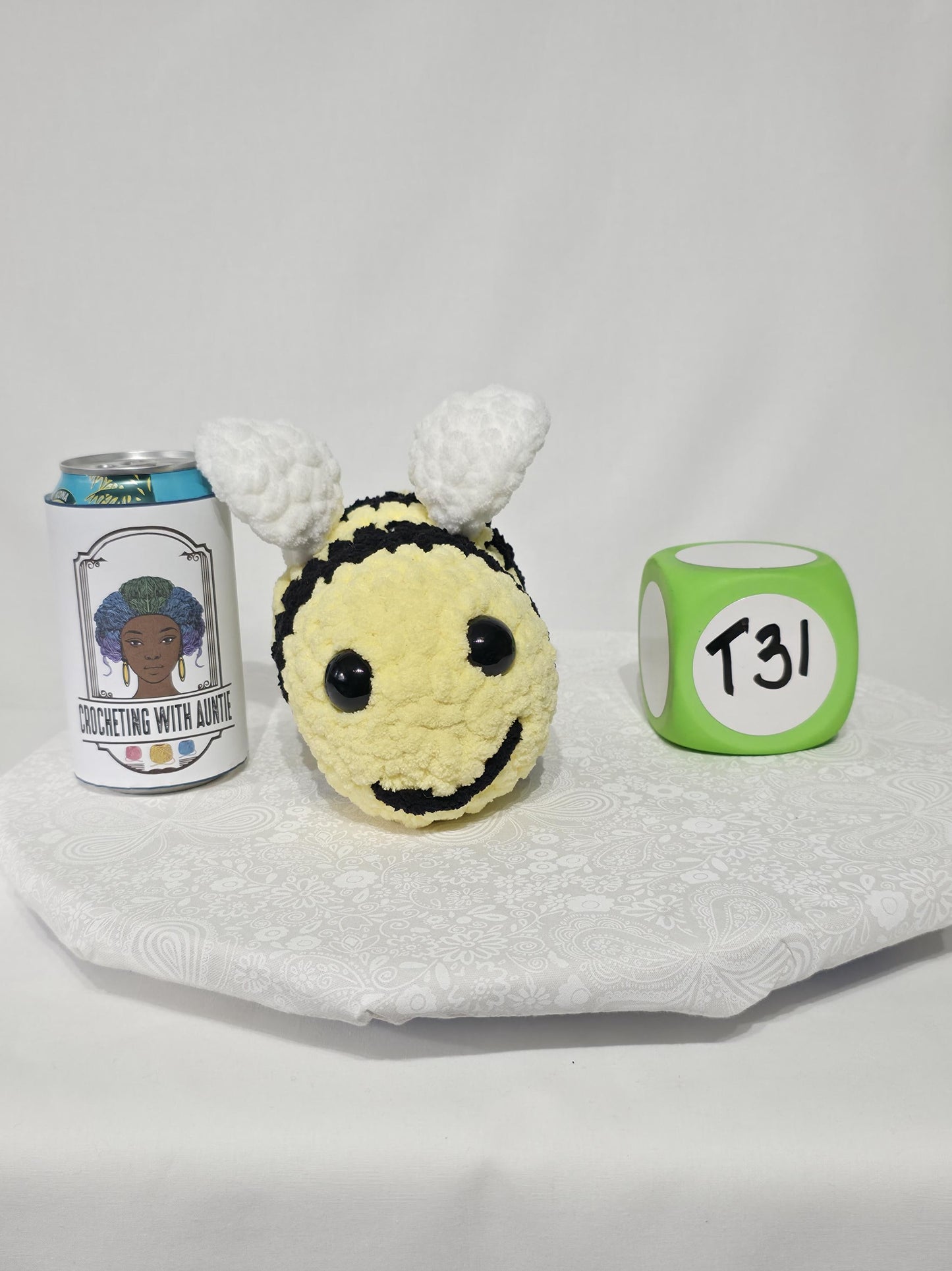 T31: Crochet Stuffed Animal/Plushy Bee - Medium