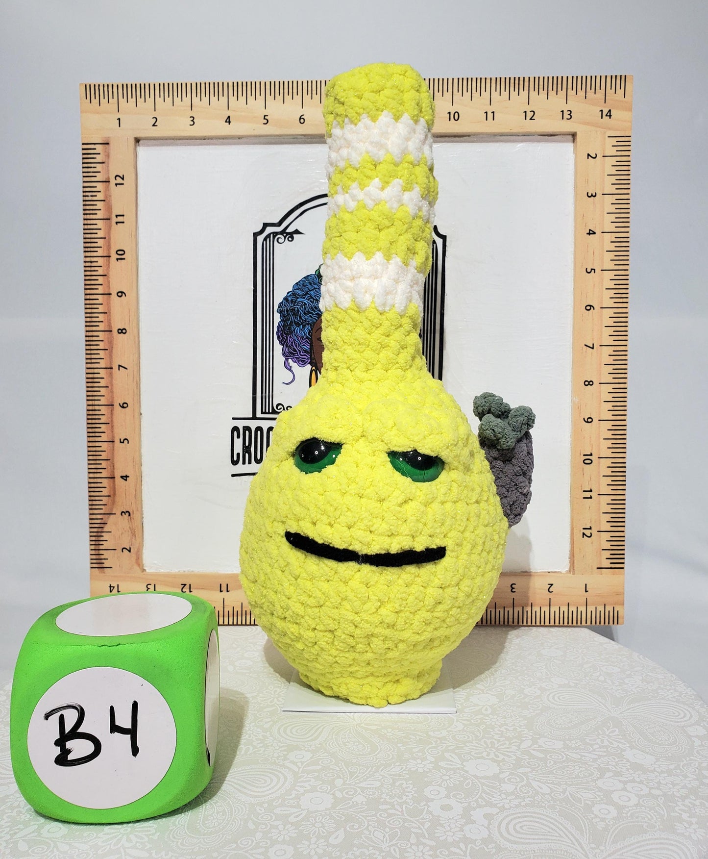 B4: Crochet Bong, Sparkle Lime Green and White, made with 100% polyester, soft blanket yarn, approx. 13" x 5", 10 oz