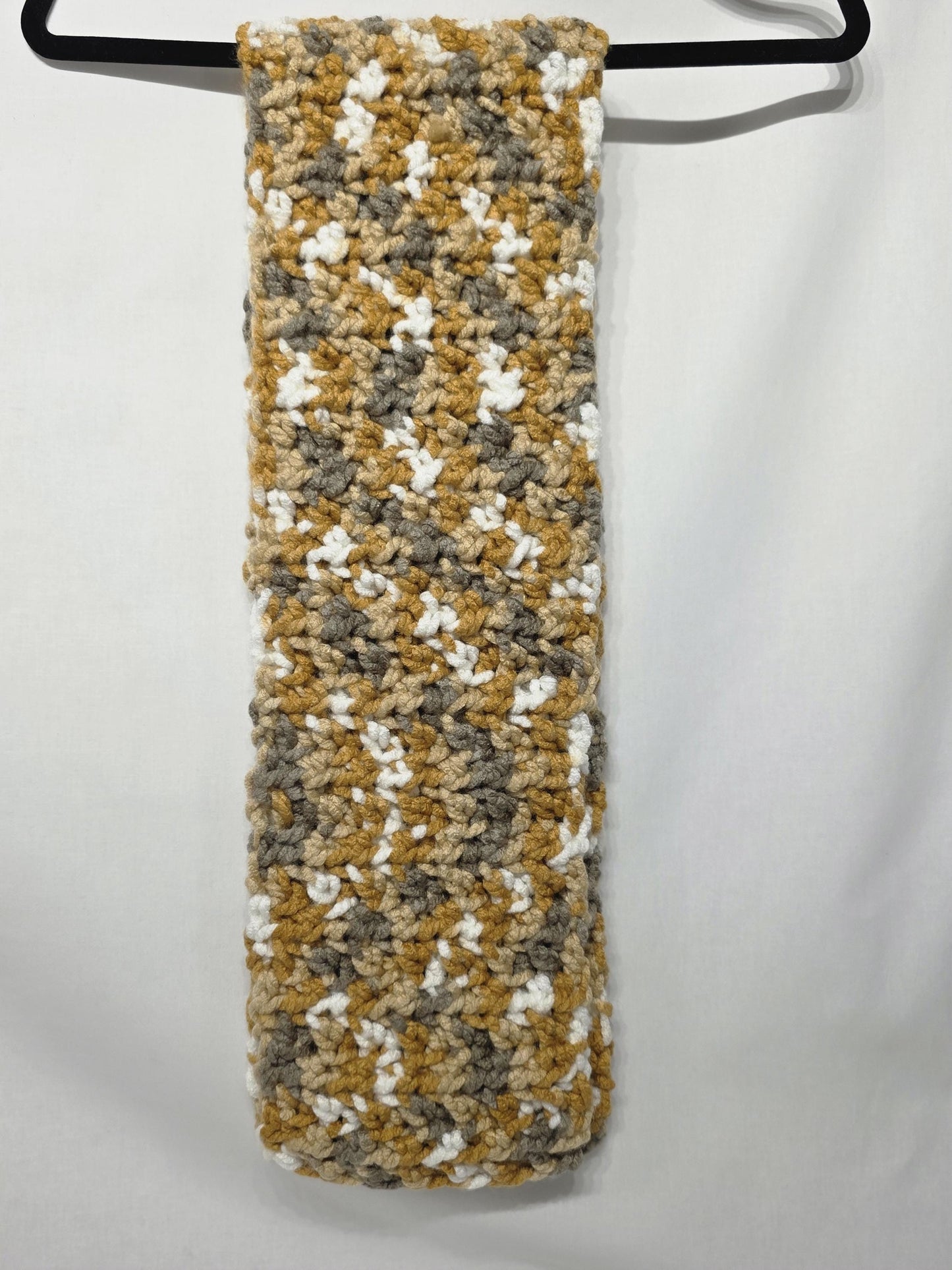 Ear warmer & Scarf set, made with thick 100% acrylic yarn