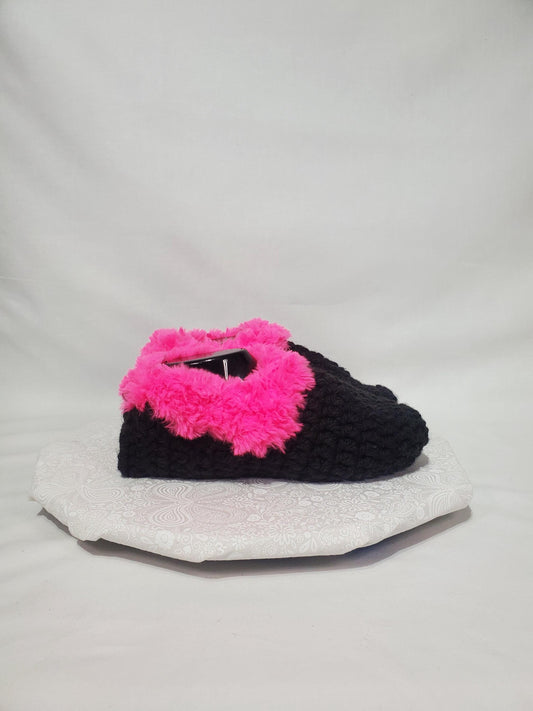 Item S4: Black slippers with pink fur, made with 100% acrylic chunky yarn, Women's size 9/10
