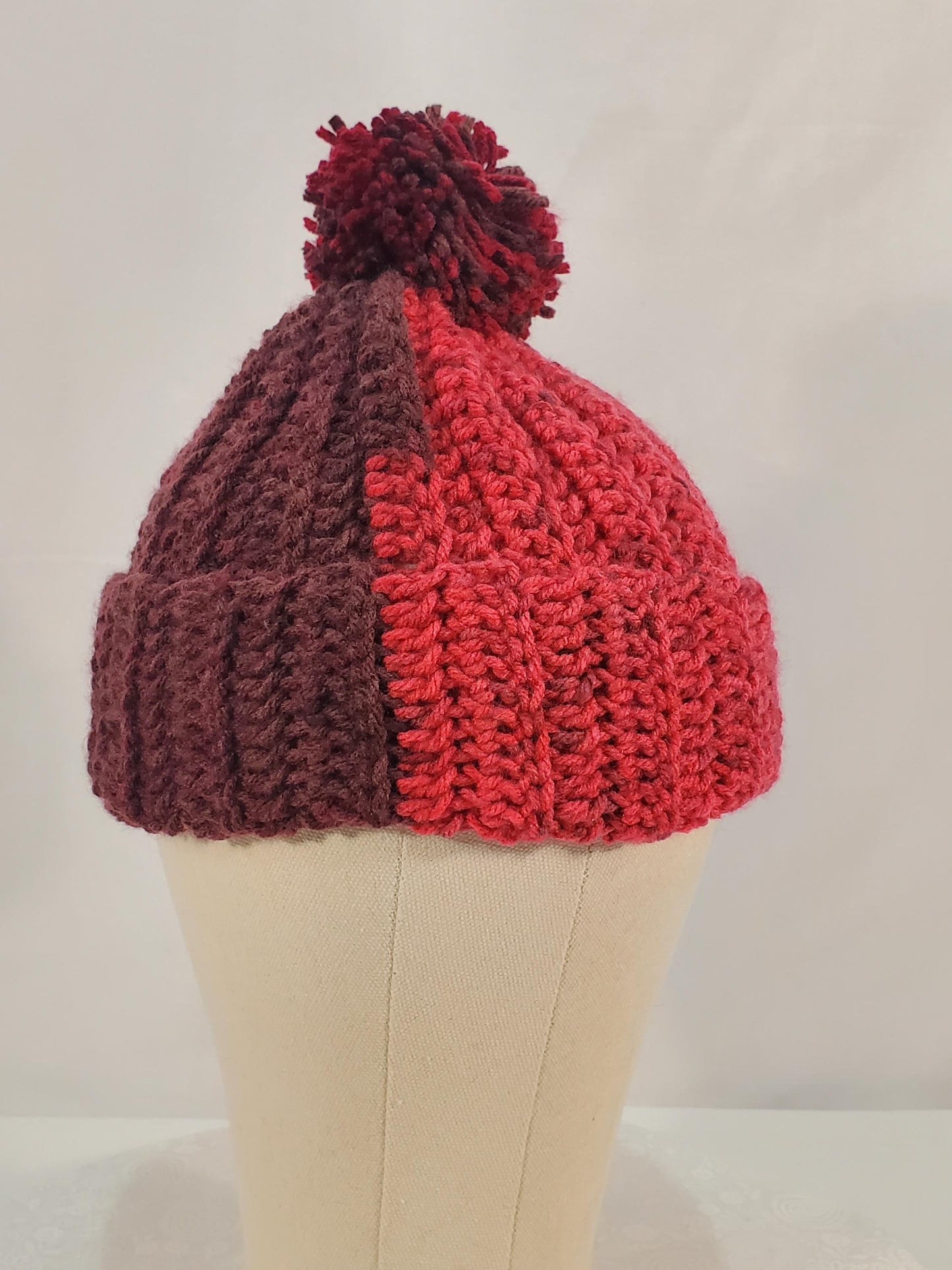 Crochet Hat and Scarf Set, Red Ombre