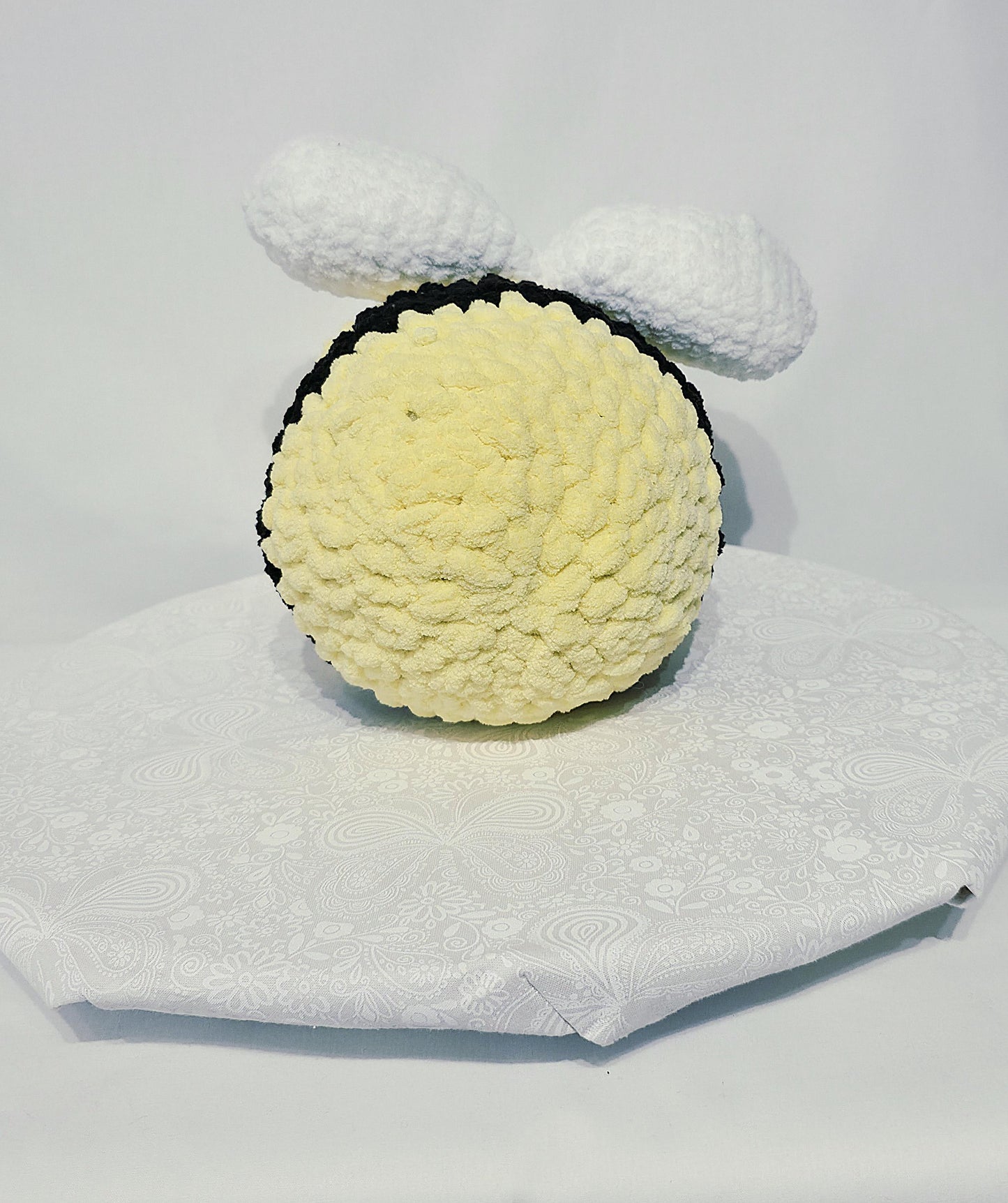 T30: Crochet Stuffed Animal/Plushy Bee - Large