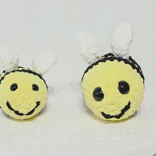 T32: Crochet Stuffed Animal/Plushy Bees- Small